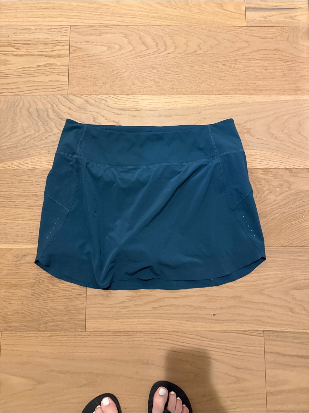 Athleta Teal Performance Skort size large
